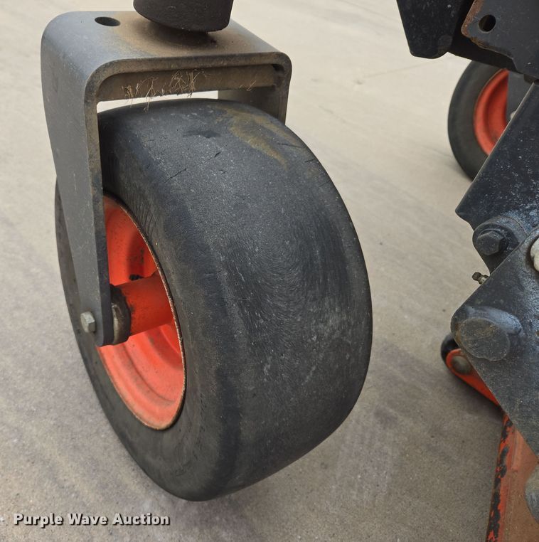 image for item DW8538 2022 Kubota ZD1211 ZTR lawn mower