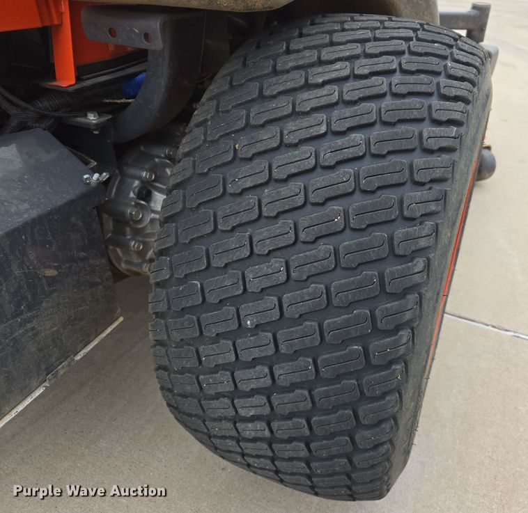 image for item DW8538 2022 Kubota ZD1211 ZTR lawn mower