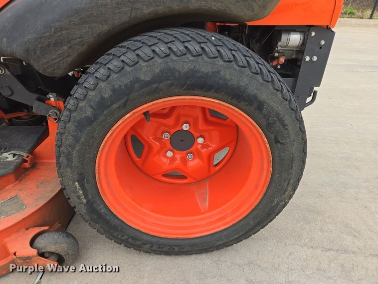 image for item DW8538 2022 Kubota ZD1211 ZTR lawn mower