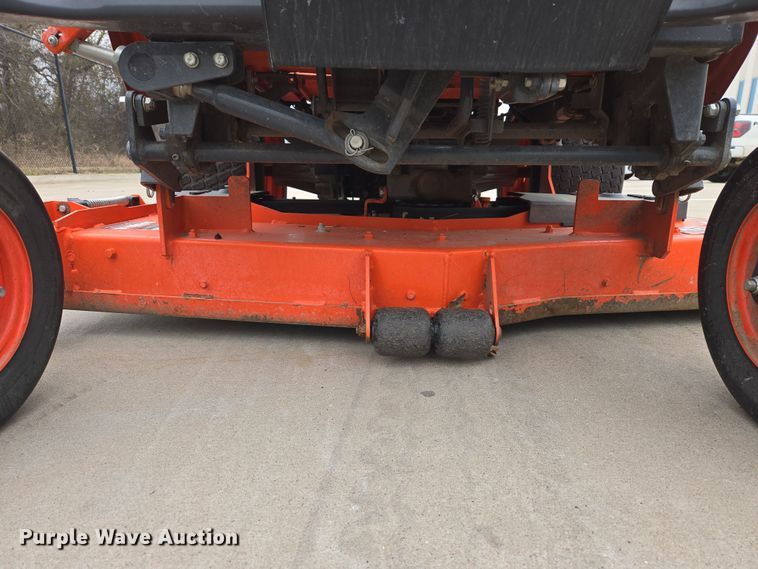 image for item DW8539 2022 Kubota ZD1211 ZTR lawn mower