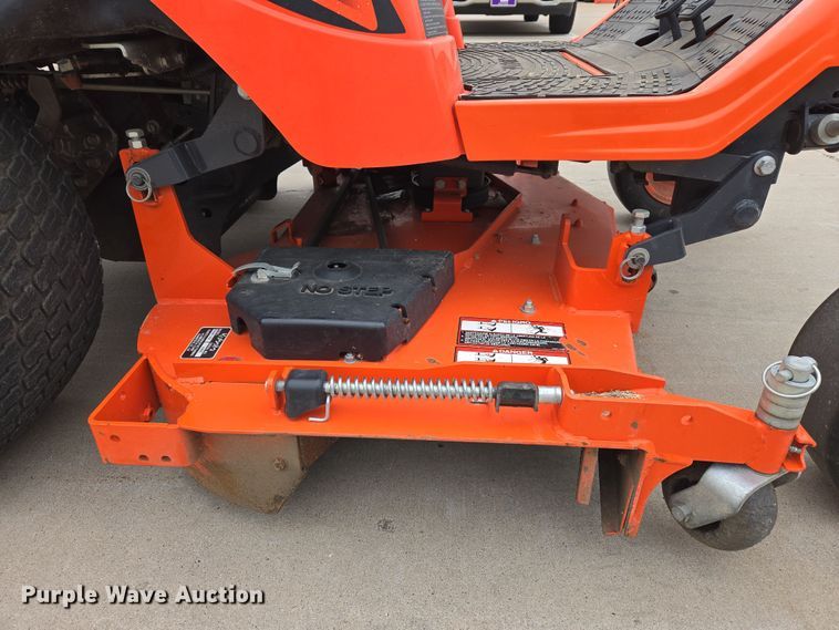 image for item DW8539 2022 Kubota ZD1211 ZTR lawn mower