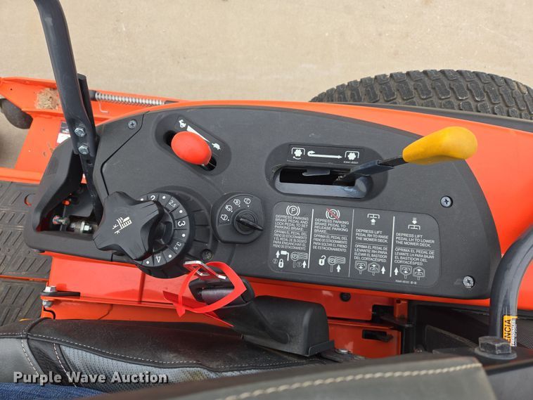 image for item DW8539 2022 Kubota ZD1211 ZTR lawn mower