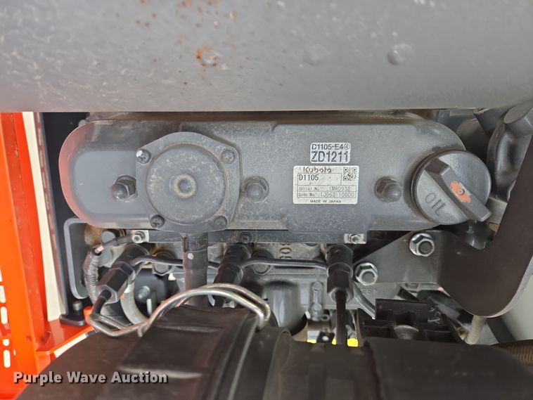 image for item DW8539 2022 Kubota ZD1211 ZTR lawn mower