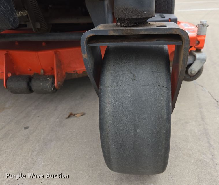 image for item DW8539 2022 Kubota ZD1211 ZTR lawn mower