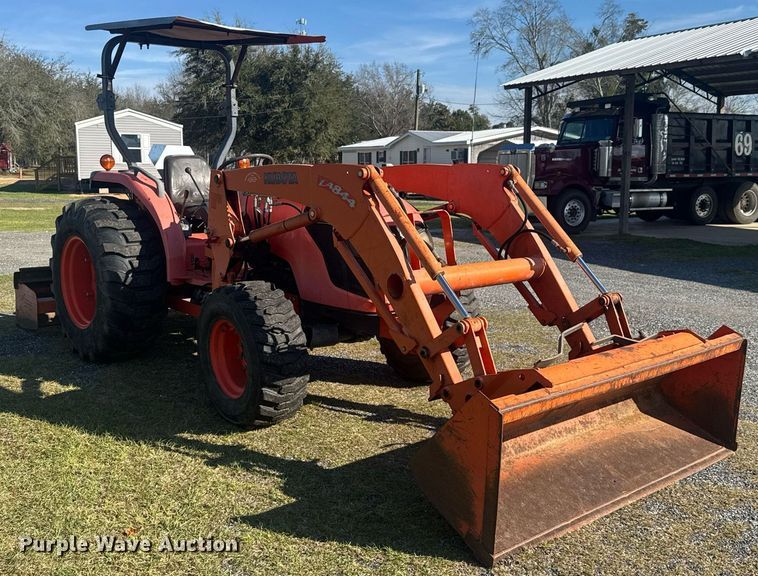 image for item EC3473 2013 Kubota MX5100DT MFWD tractor