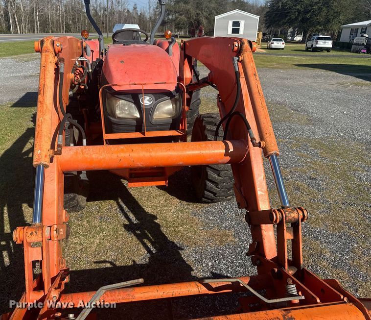 image for item EC3473 2013 Kubota MX5100DT MFWD tractor