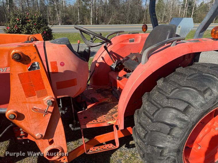 image for item EC3473 2013 Kubota MX5100DT MFWD tractor