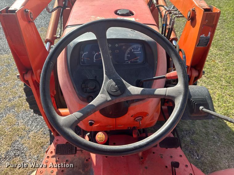 image for item EC3473 2013 Kubota MX5100DT MFWD tractor