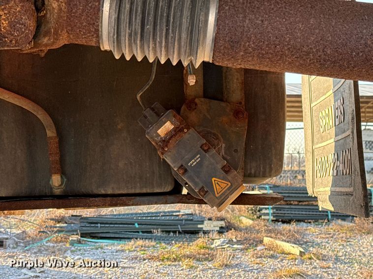 image for item ED5540 2003 Case IH FLX4510 spreader