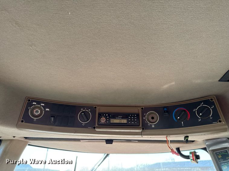 image for item ED5540 2003 Case IH FLX4510 spreader