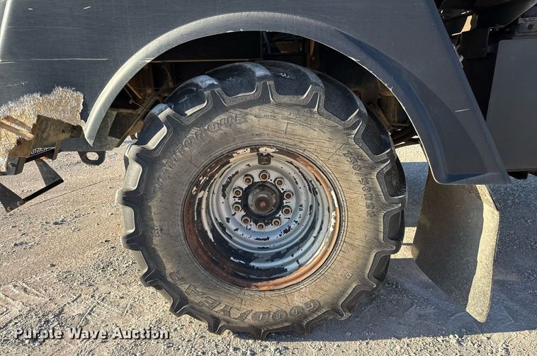 image for item ED5540 2003 Case IH FLX4510 spreader