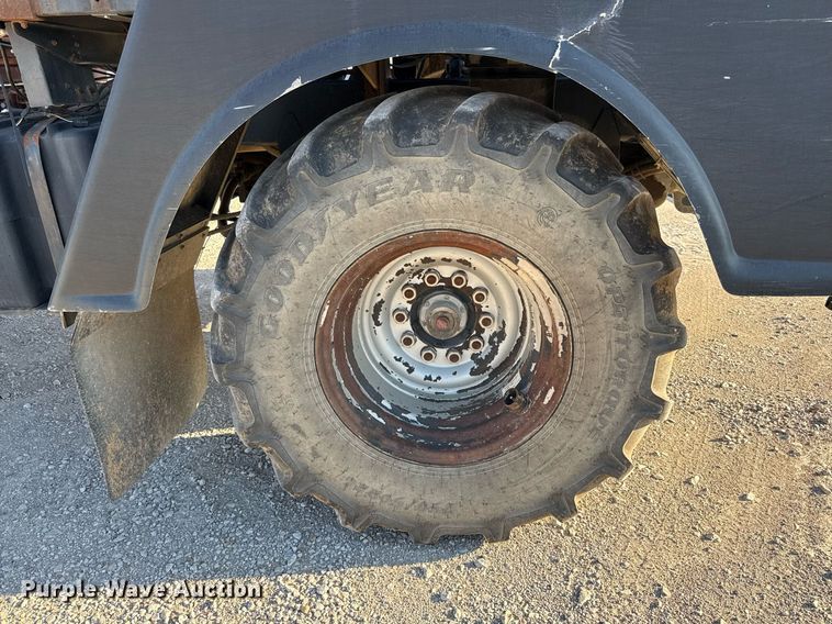 image for item ED5540 2003 Case IH FLX4510 spreader