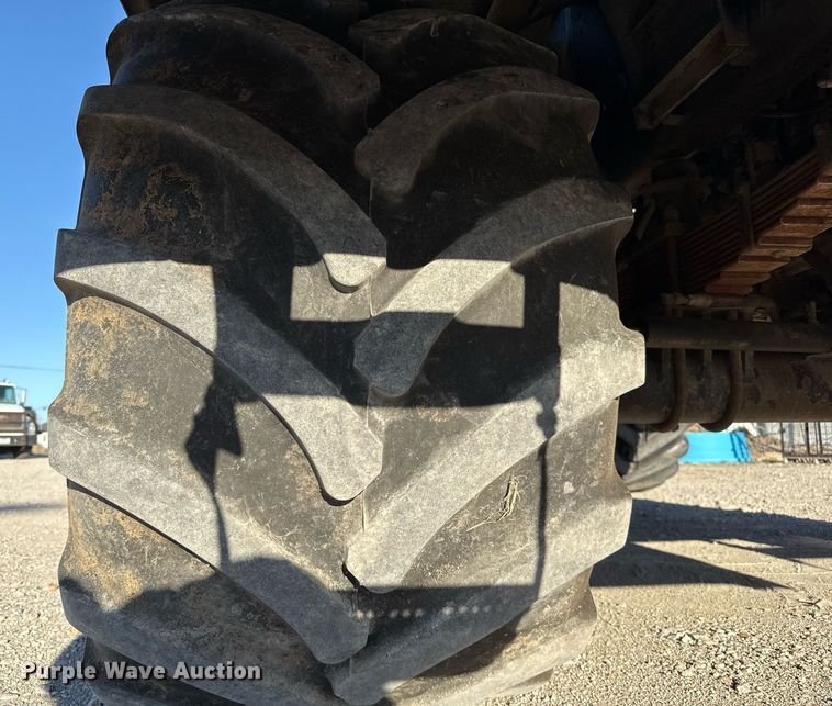 image for item ED5540 2003 Case IH FLX4510 spreader