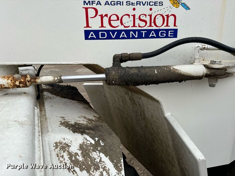 image for item EN5131 Mertz 3300 spreader