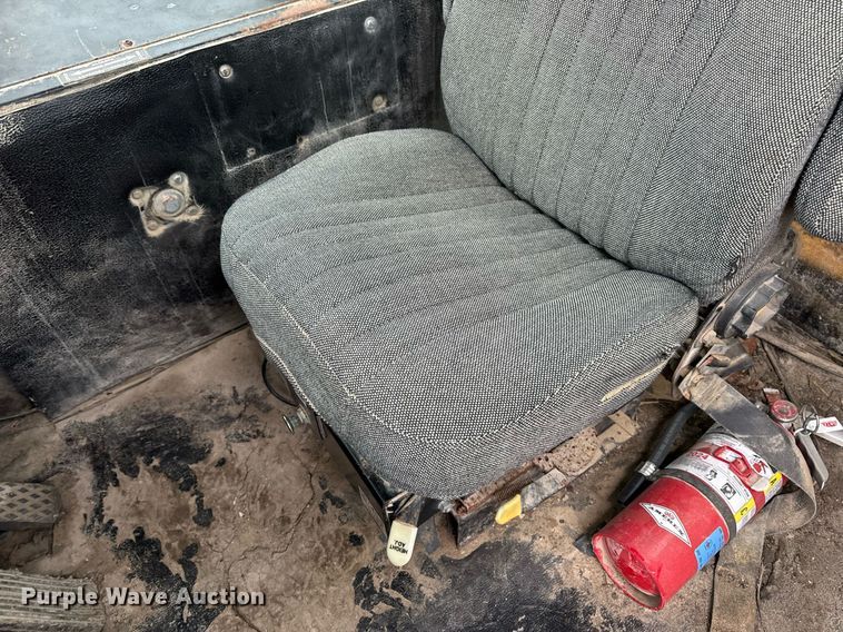 image for item EN5131 Mertz 3300 spreader