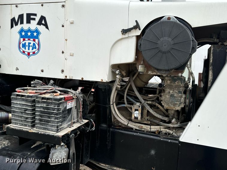 image for item EN5131 Mertz 3300 spreader