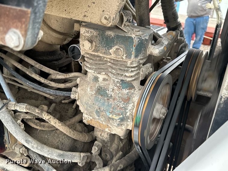 image for item EN5131 Mertz 3300 spreader