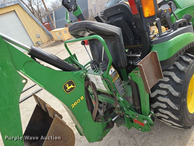 image for item EO0600 2018 John Deere 2025R MFWD tractor