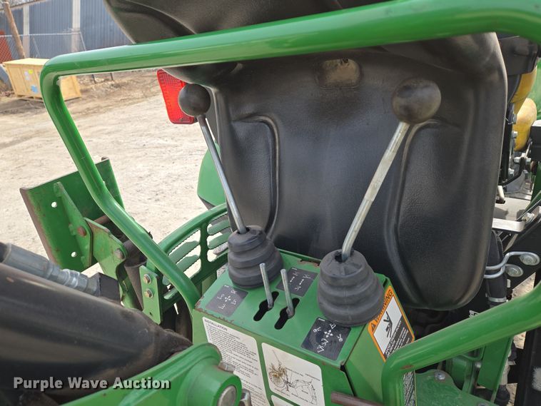 image for item EO0600 2018 John Deere 2025R MFWD tractor