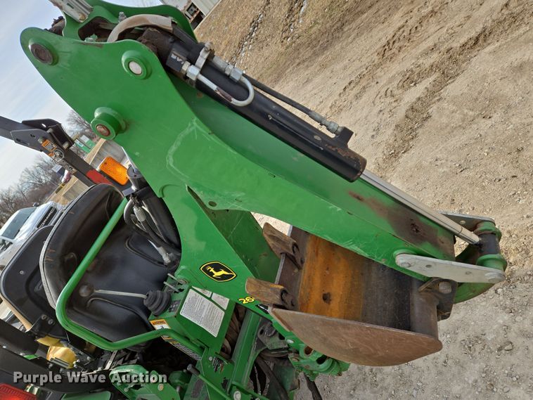 image for item EO0600 2018 John Deere 2025R MFWD tractor