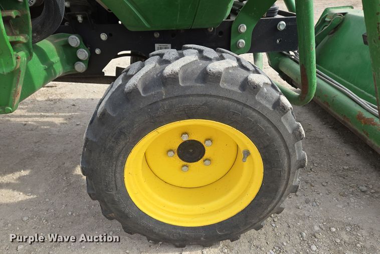 image for item EO0600 2018 John Deere 2025R MFWD tractor