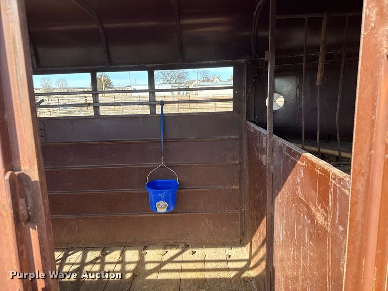 image for item EQ1086 1981 W-W livestock trailer