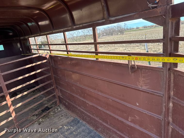 image for item EQ1086 1981 W-W livestock trailer