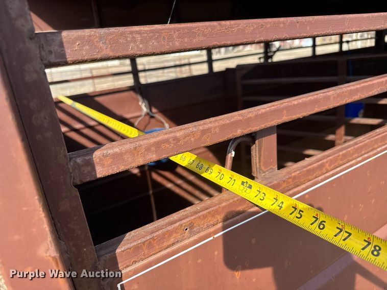 image for item EQ1086 1981 W-W livestock trailer