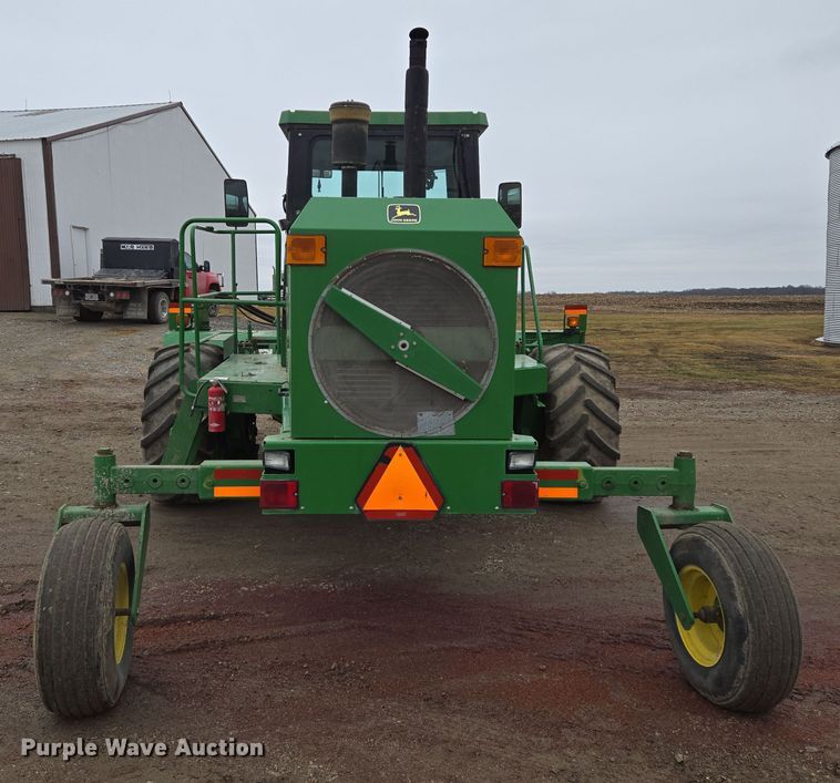 image for item EQ3956 2000 John Deere 4990 SP swather / windrower