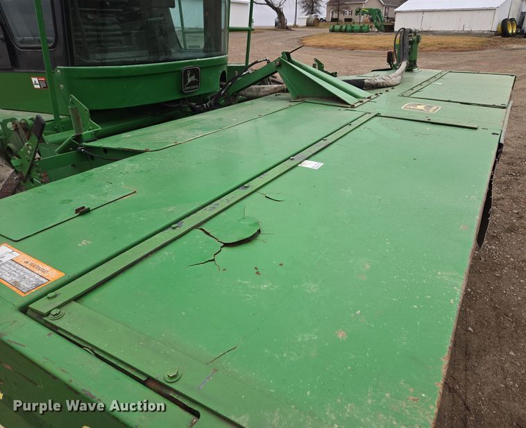 image for item EQ3956 2000 John Deere 4990 SP swather / windrower