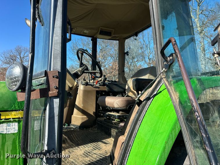 image for item ER4998 1997 John Deere 7410 tractor