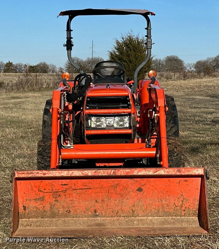 image for item ER4999 Kubota L3130D MFWD tractor
