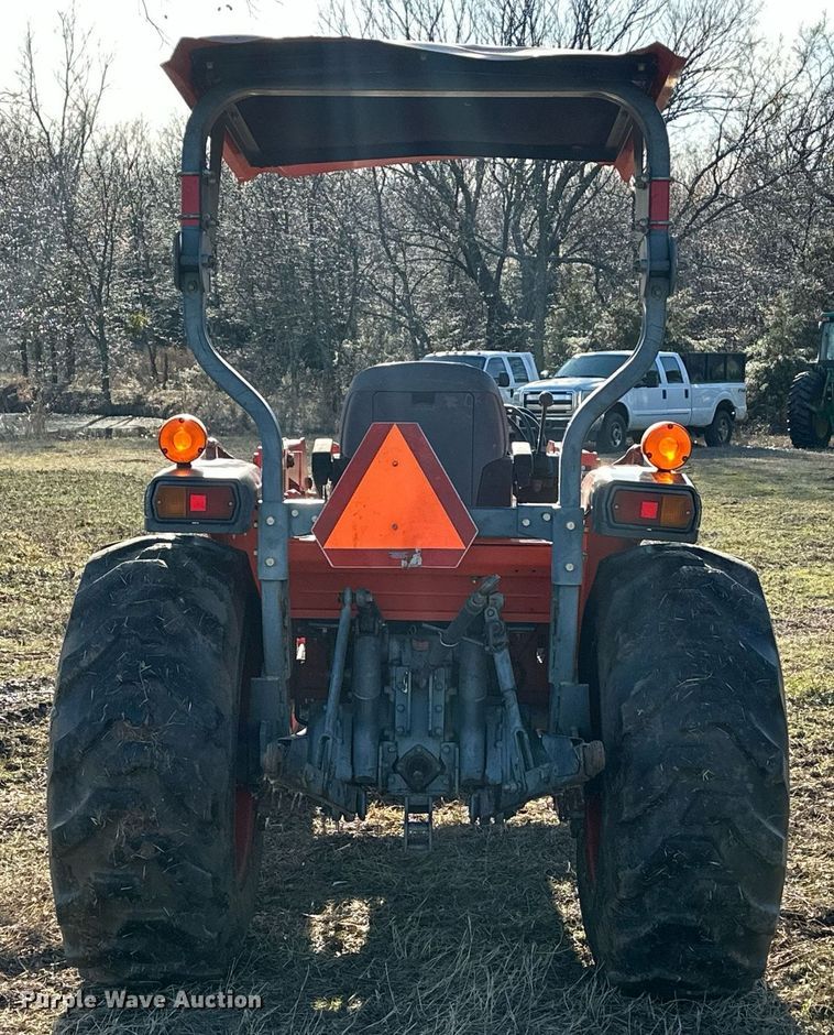 image for item ER4999 Kubota L3130D MFWD tractor