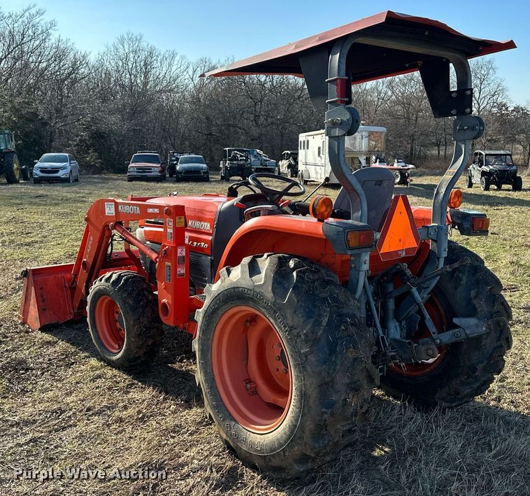 image for item ER4999 Kubota L3130D MFWD tractor
