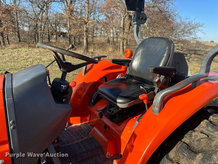 image for item ER4999 Kubota L3130D MFWD tractor