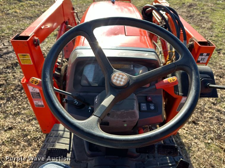image for item ER4999 Kubota L3130D MFWD tractor
