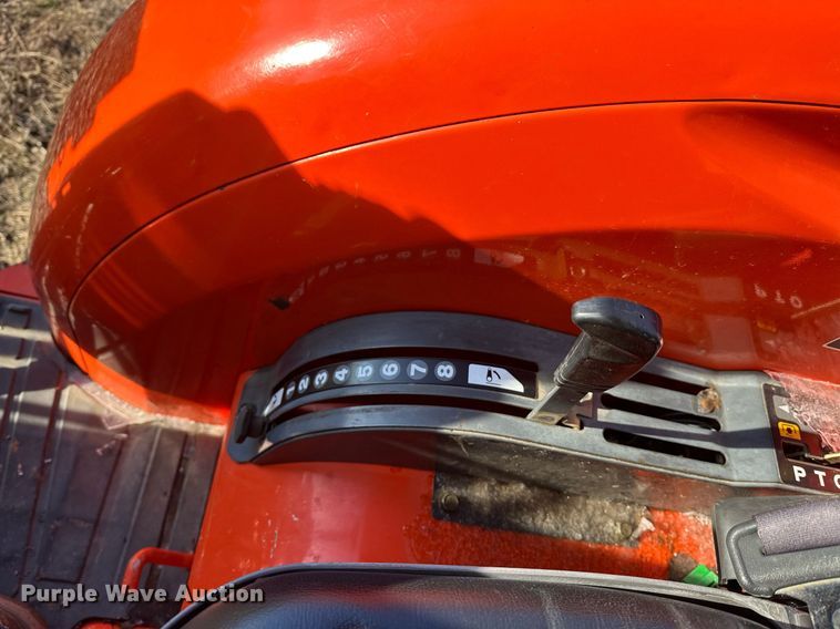 image for item ER4999 Kubota L3130D MFWD tractor