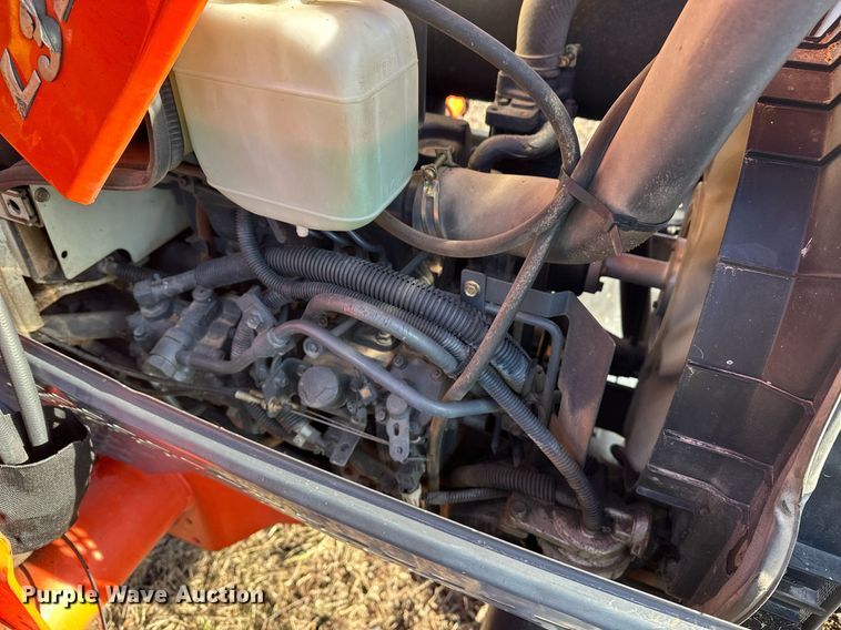 image for item ER4999 Kubota L3130D MFWD tractor