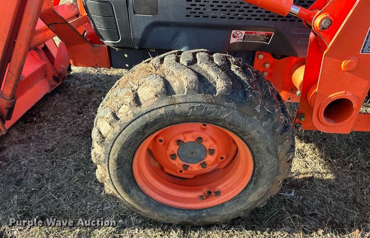 image for item ER4999 Kubota L3130D MFWD tractor