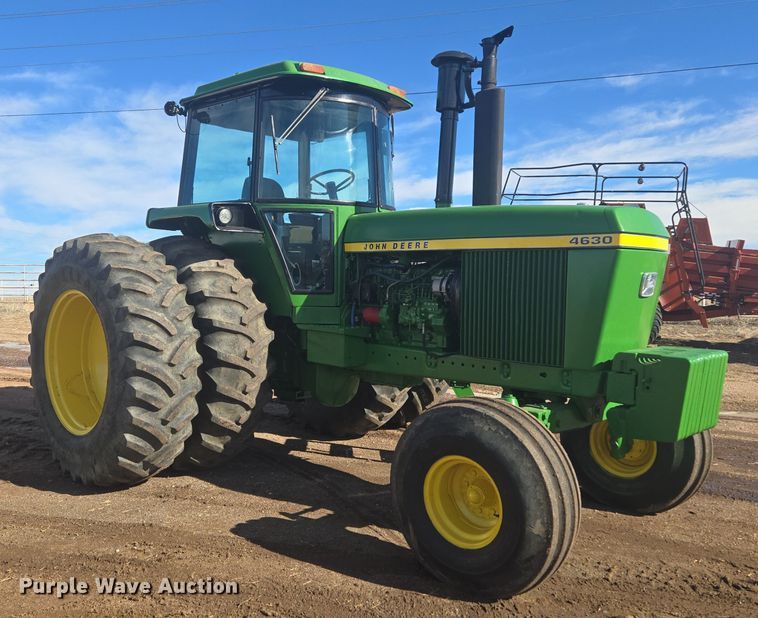 image for item ER5124 1976 John Deere 4630 tractor