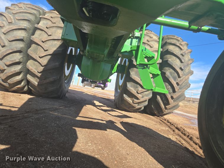 image for item ER5124 1976 John Deere 4630 tractor