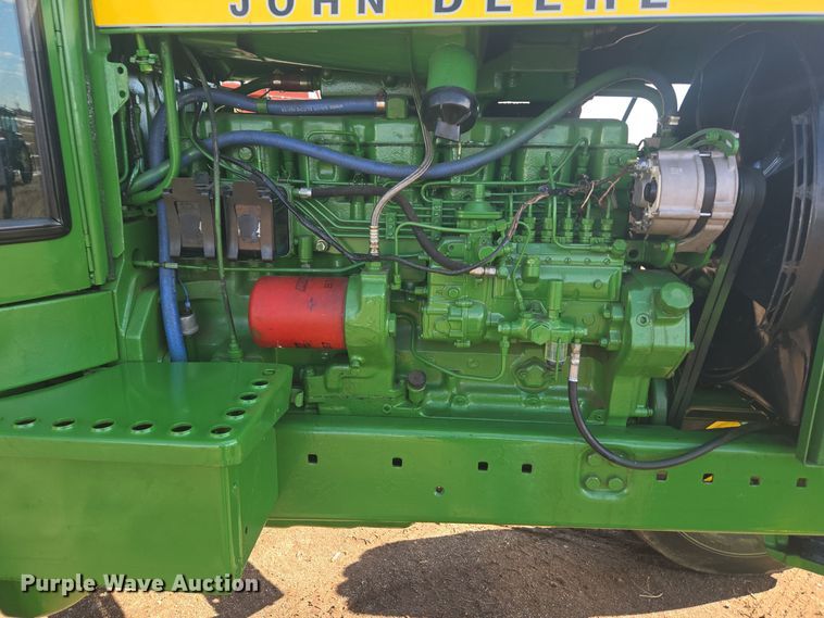 image for item ER5124 1976 John Deere 4630 tractor