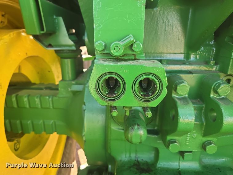 image for item ER5124 1976 John Deere 4630 tractor