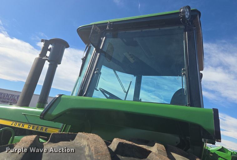 image for item ER5124 1976 John Deere 4630 tractor