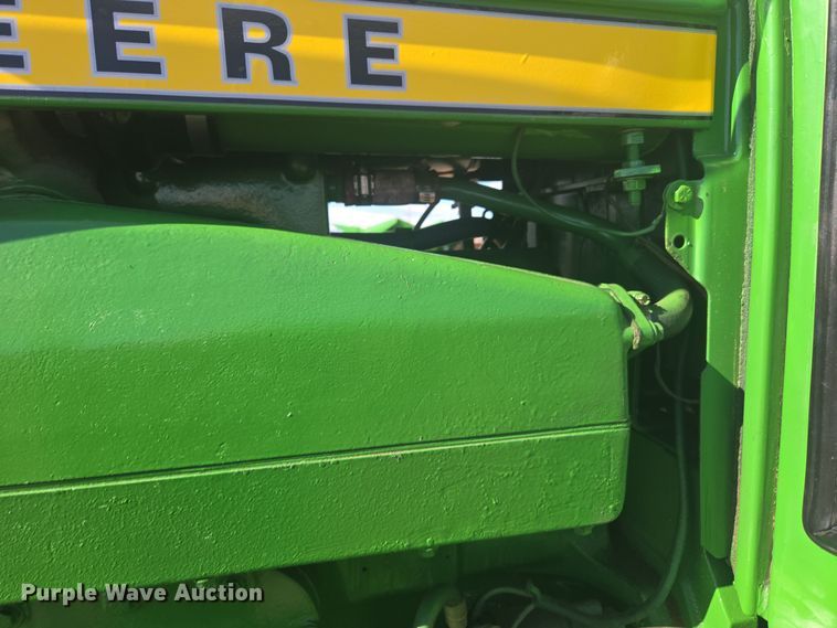 image for item ER5124 1976 John Deere 4630 tractor