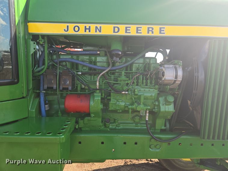 image for item ER5124 1976 John Deere 4630 tractor