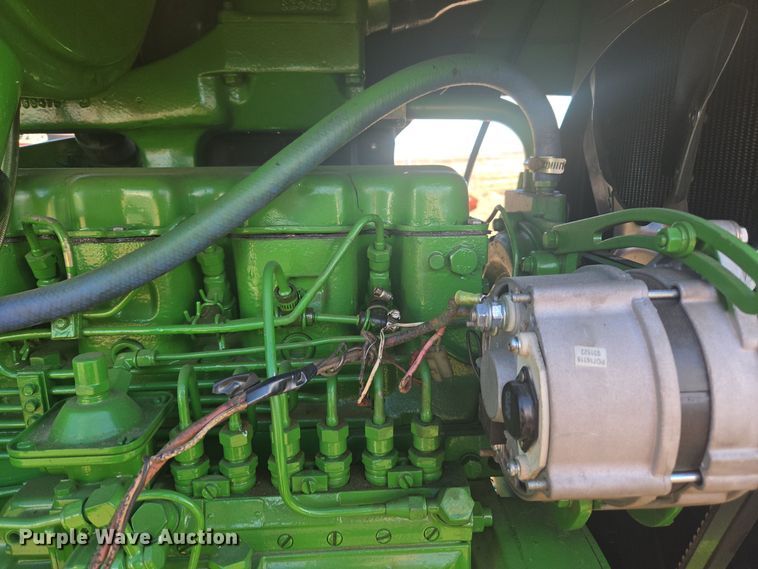 image for item ER5124 1976 John Deere 4630 tractor
