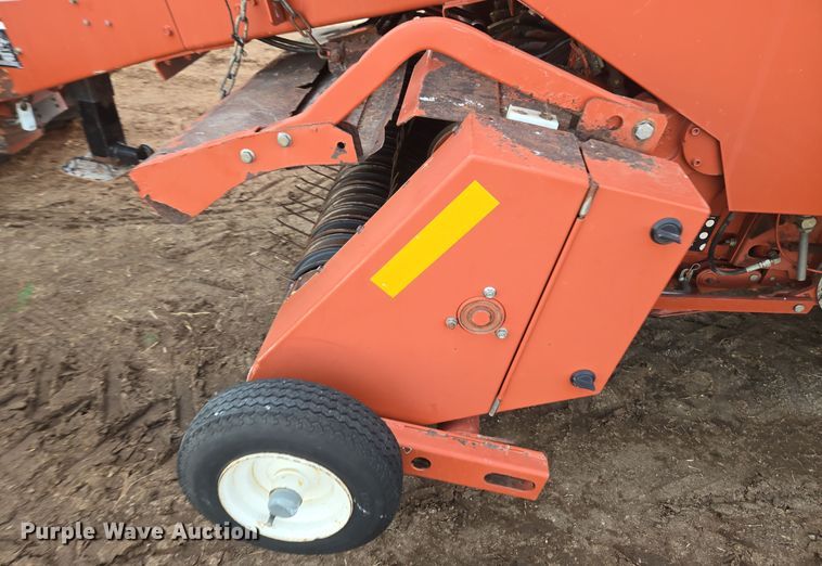 image for item ER5126 2003 Hesston 4790 large square baler