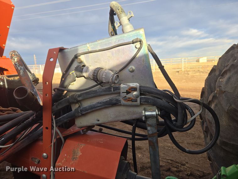 image for item ER5126 2003 Hesston 4790 large square baler