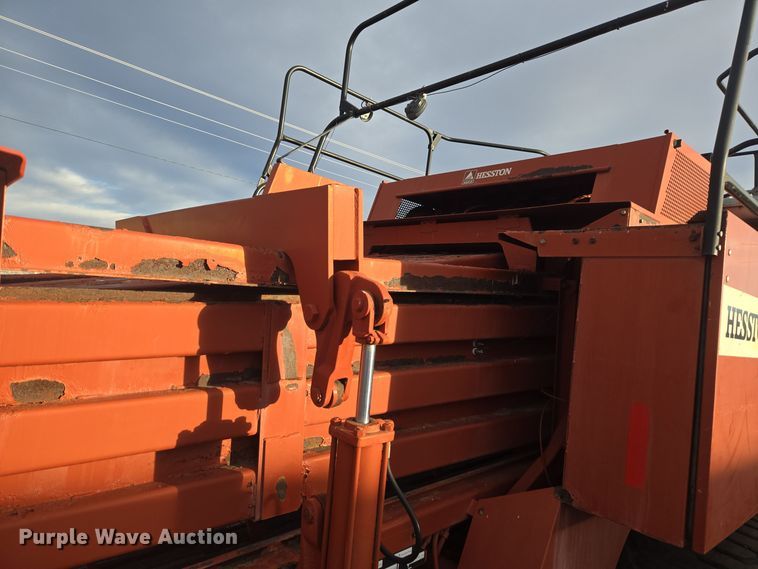 image for item ER5126 2003 Hesston 4790 large square baler
